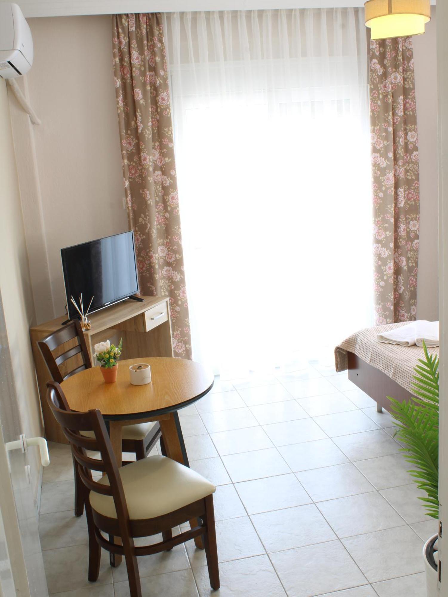 Sunshine Apartments By The Sea Skála Neón Epivatón 外观 照片