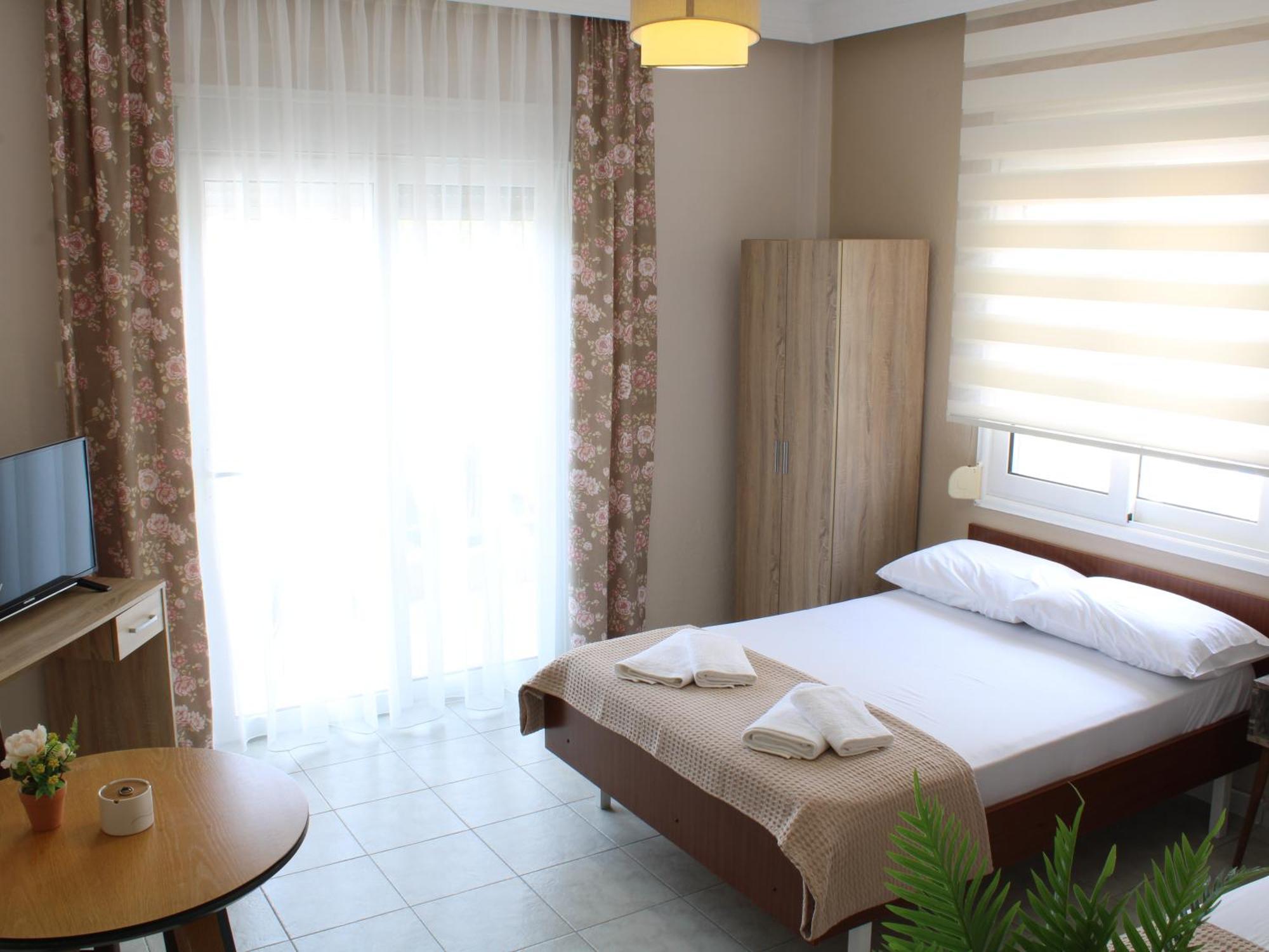 Sunshine Apartments By The Sea Skála Neón Epivatón 外观 照片